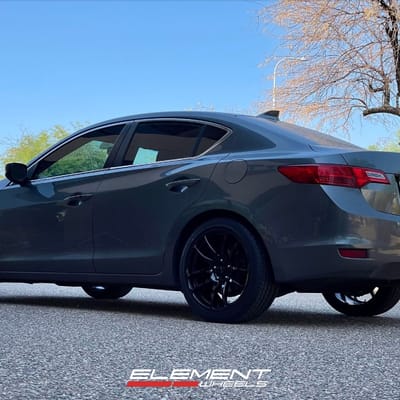 18 inch Vors TR4 in Gloss Black on a 2013 Acura ILX