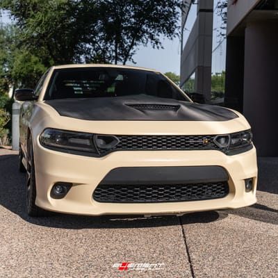 22 inch Dodge Hellcat Replica Wheel Gloss Black FR70 on a 2019 Dodge Charger RWD