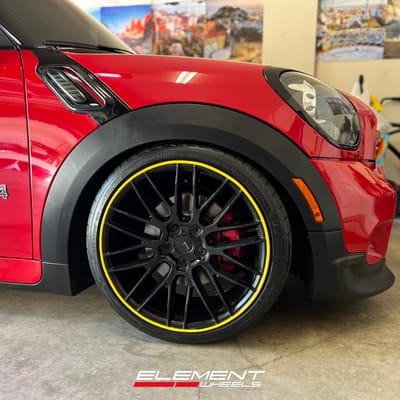 19 inch Savini BM13 in Gloss Black on a 2015 Mini Paceman