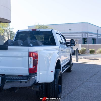 20 Inch fuel D741 RUNNER in Gloss Black Milled on a 2019 Ford F-350 Dually