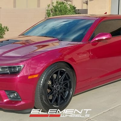 Staggered 20 inch Blaque Diamond BD-F20 in Gloss Black on a 2014 Chevrolet Camaro SS