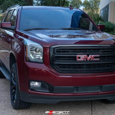 22 Inch Vors DG11 in Gloss Black on a 2020 GMC Yukon