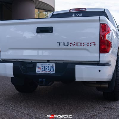 20 Inch Fuel Off-Road Assault in Matte Black on a 2017 Toyota Tundra