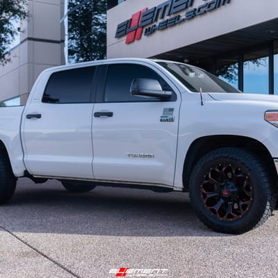 20 Inch Fuel Off-Road Assault in Matte Black on a 2017 Toyota Tundra