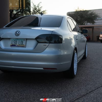 18 Inch Fifteen52 Integrale in Rally White on a 2014 Volkswagen Jetta VI