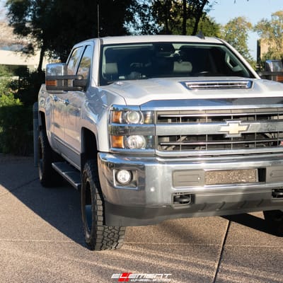 18 Inch Fuel Off-Road Crush Gloss Black Double Dark Tint D561 on a 2019 Chevrolet 2500