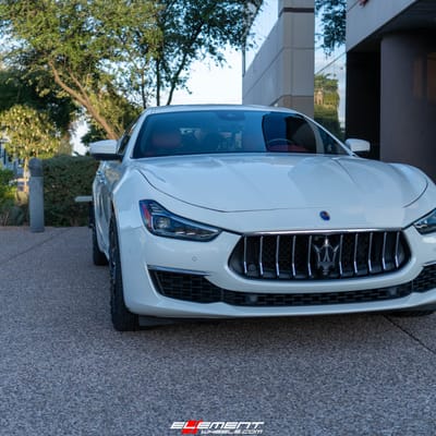 Staggered 22 Inch Lexani Wraith in Gloss Black W/ Machined Tips on a 2018 Maserati Ghibli