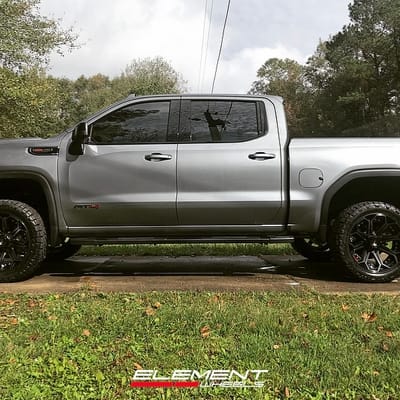 22x10 4Play 4P80 on 2020 GMC Sierra 1500 AT4 Leveled
