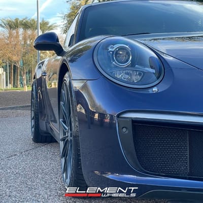 20 Staggered Variant Rian in Gloss Gunmetal on a 2017 Porsche 911 Carrera 991