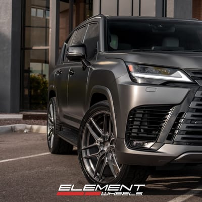 24 inch Variant BLS-1P Brushed Titanium on a 2022 Lexus LX600
