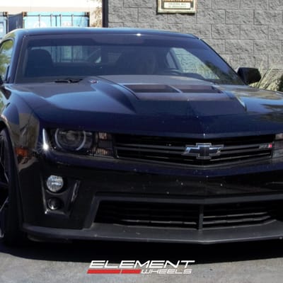 22 Inch Staggered MRR M228 Camaro Z28 Replica Wheels Gloss Black on a 2015 Chevrolet Camaro ZL1