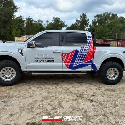 17 inch Hostile H138 Crawler in Machined on a 2022 Ford F-150