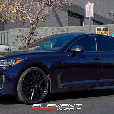 20 inch Niche Gamma Matte Black M190 on a 2020 Kia Stinger