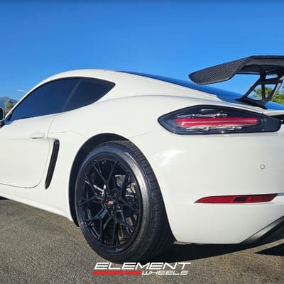 20 inch Staggered Savini SV.1 R03 in Gloss Black on a 2018 Porsche Cayman