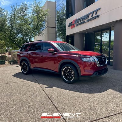 20 inch Curva Concepts CFF76 in Gloss Black w/ Stainless Lip on a 2022 Nissan Pathfinder