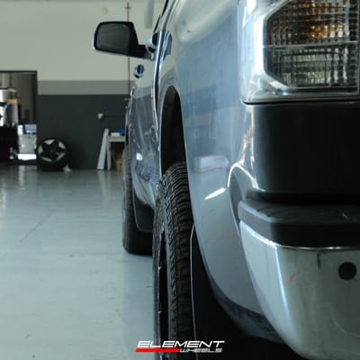 18 Inch Fuel Off-Road Rebel 5 Matte Black D679 on a 2011 Toyota Tundra