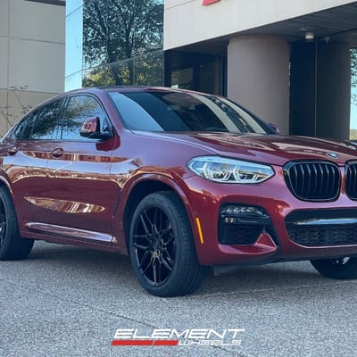 20 inch Staggered Giovanna Bogota in Gloss Black on a 2021 BMW X4 M40i