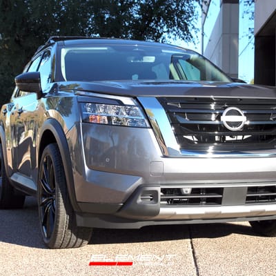 22 inch Curva Concepts CFF46 Gloss Black on a 2023 Nissan Pathfinder