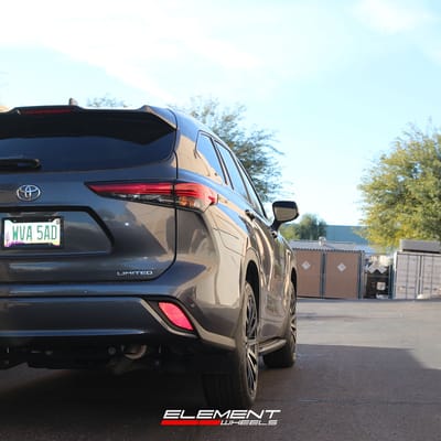 20 inch MRR HR9 Full Matte Black on a 2021 Toyota Highlander