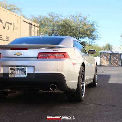 20 inch Staggered Ferrada CM1 Machine Black w/ Chrome Lip on a 2014 Chevrolet Camaro