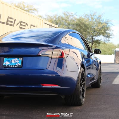 20 inch Staggered Ferrada Forge-8 FR8 Matte Black on a 2019 Tesla Model 3
