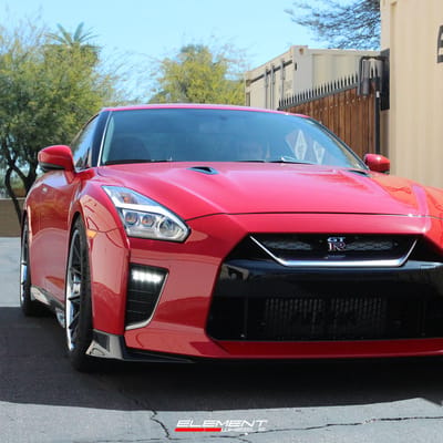 20 inch Staggered Ferrada CM2 Matte Black w/ Chrome Lip on a 2021 Nissan GTR
