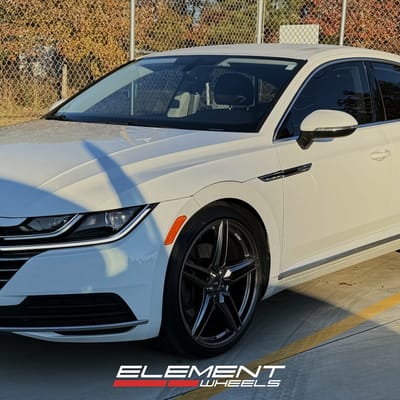 21 inch Savini SV-F3 Gloss Graphite on a 2019 Volkswagen Arteon