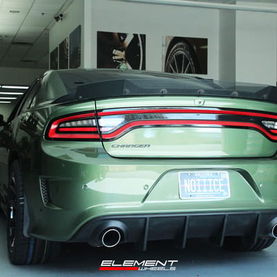 20 inch Staggered Ferrada FR2 Matte Bronze w/ Gloss Black Lip on a 2020 Dodge Charger Scat Pack