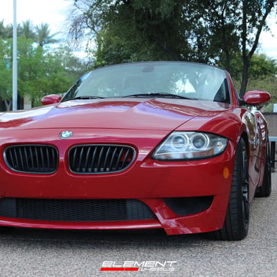 18 inch Staggered ESR RF2 Matte Black on a 2007 BMW Z4M Roadster
