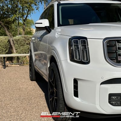 22 Inch Asanti ABL-27 Gloss Black on a 2023 Kia Telluride