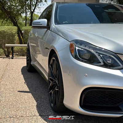 20 inch Staggered Rohana RFX17 Gloss Black on a 2016 Mercedes Benz E63 AMG