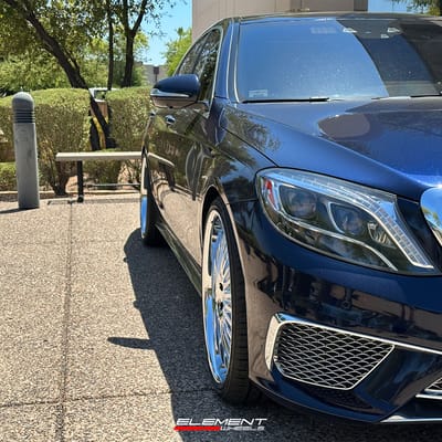 22 inch Staggered XIX X59 Full Chrome on a 2015 Mercedes Benz S550 Sedan