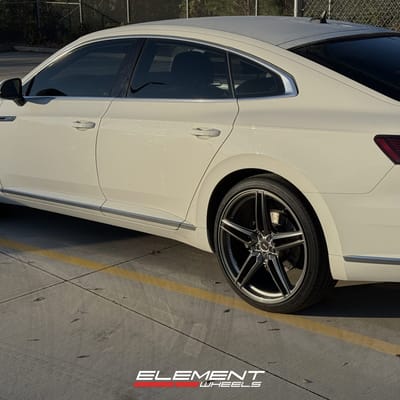 21 inch Savini SV-F3 Gloss Graphite on a 2019 Volkswagen Arteon