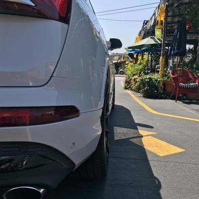 22 inch Blaque Diamond BD-11 Gloss Black on a 2021 Audi SQ7