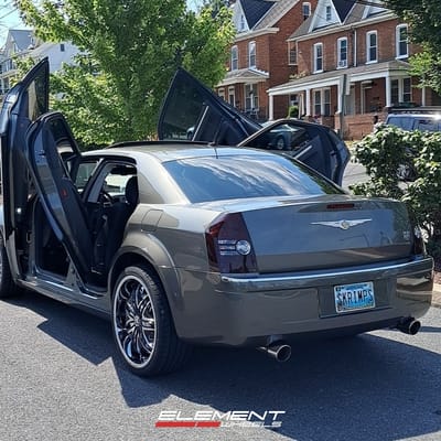 22 inch Diablo Morpheus' in Chrome w/ Black inserts on a 2008 Chrysler 300
