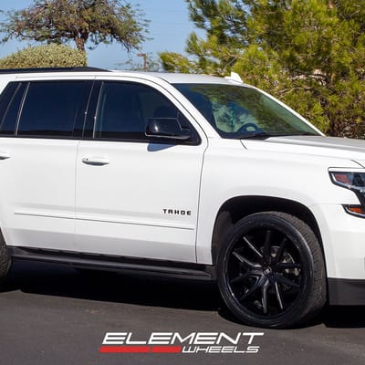 24 inch Lexani R-Twelve Satin Black w/ Gloss Black Lip on a 2020 Chevrolet Tahoe