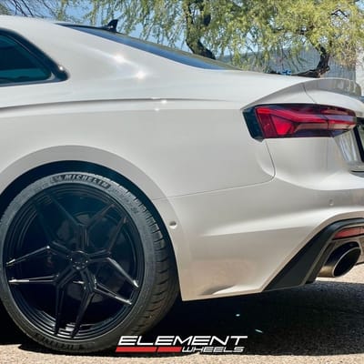 20 inch Variant Zeno in Satin Black on a 2023 Audi RS5