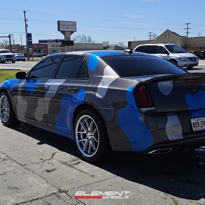 20 inch Ferrada FR2 Machine Silver w/ Chrome Lip on a 2020 Chrysler 300