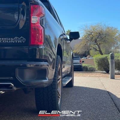 22 Inch Ferrada FT4 in Brushed Cobre on a 2023 Chevrolet Silverado 1500