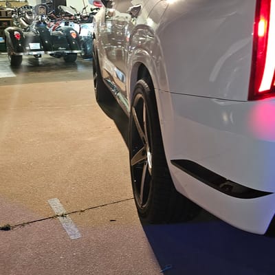 22 inch Lexani R-Four in Gloss Black w/ Milled Accents on a 2023 Hyundai Palisade