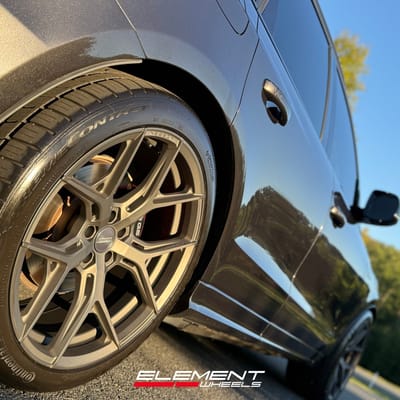 21 inch Vossen HF-5 in Matte Gunmetal on a 2017 Audi SQ5