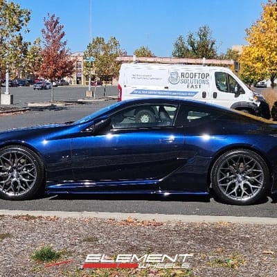 Staggered 21 inch Vossen HF-2 in Gloss Anthracite on a 2018 Lexus LC500