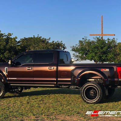 20" Forged Fuel FF19 Gloss Black/Color Match on 2018 Ford F-450