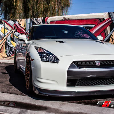 20 inch Staggered MRR FS01 Bright Gold Wheels on 2009 Nissan GTR w/ Specs