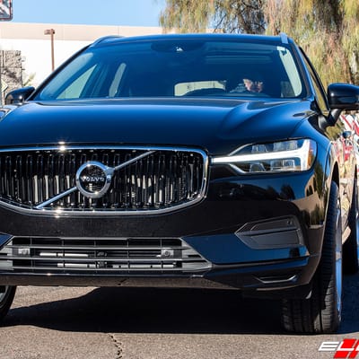 20 inch Ace Alloy AFF06 Liquid Silver w/ Machined Lip on 2019 Volvo XC60