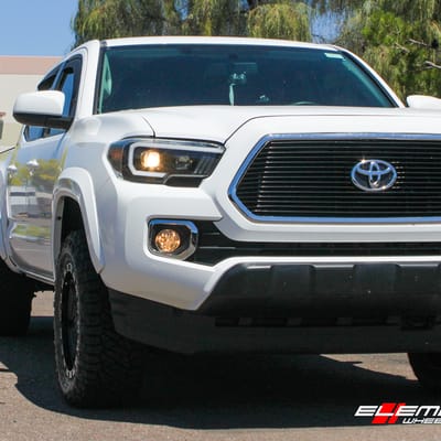 18 inch XD Series XD139 Portal Satin Black on 2017 Toyota Tacoma