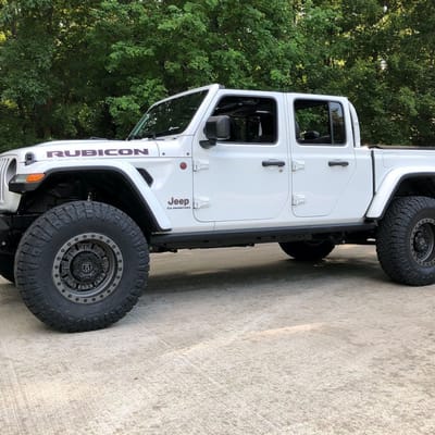 Black Rhino Abrams Matte Gunmetal Textured on a Jeep Gladiator