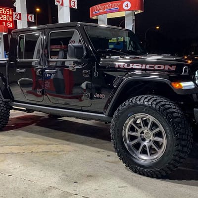 Black Rhino Chase Brushed Gunmetal (Rotary Forged) on a Jeep Gladiator