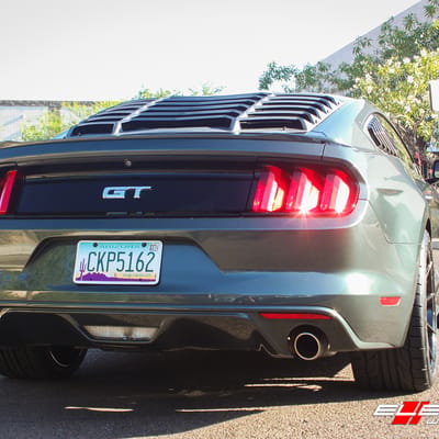 20 inch Variant Argon Gloss Piano Black on 2015 Ford Mustang 5.0 (6 Piston Brembo)