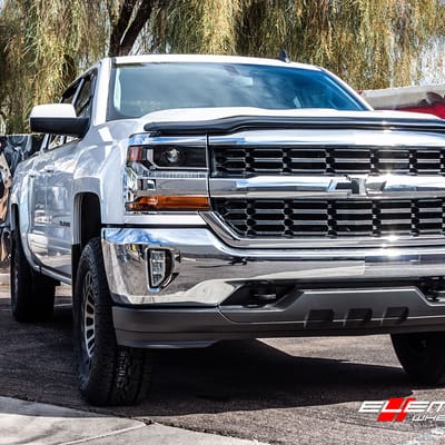 18 inch Black Rhino Madness Dark Tint Machined Face w/ Matte Black Lip on 2018 Chevy Silverado 1500 (Leveled)